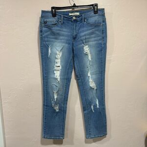 KanCan W9/28 KC7072 Distressed Skinny Jeans